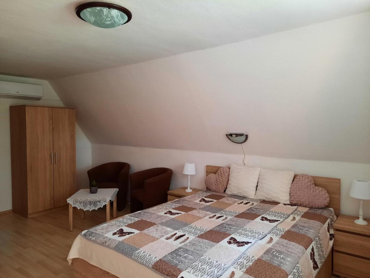 Dora Apartmanhaz زلاكاروس المظهر الخارجي الصورة